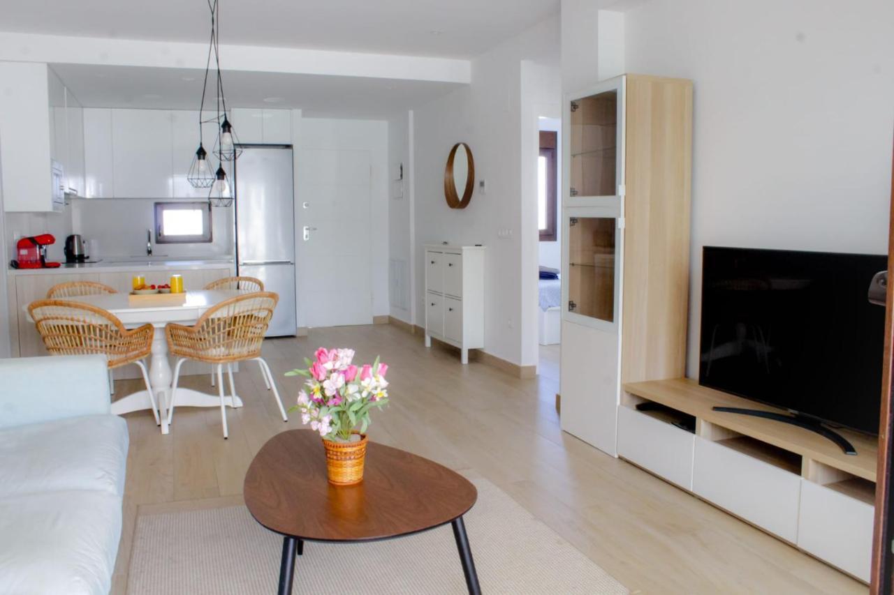 Beautiful Condo In Laguna Beach Resort Overlooking Laguna Rosa In Torrevieja With 2 Bedrooms And 2 Bathrooms Zewnętrze zdjęcie