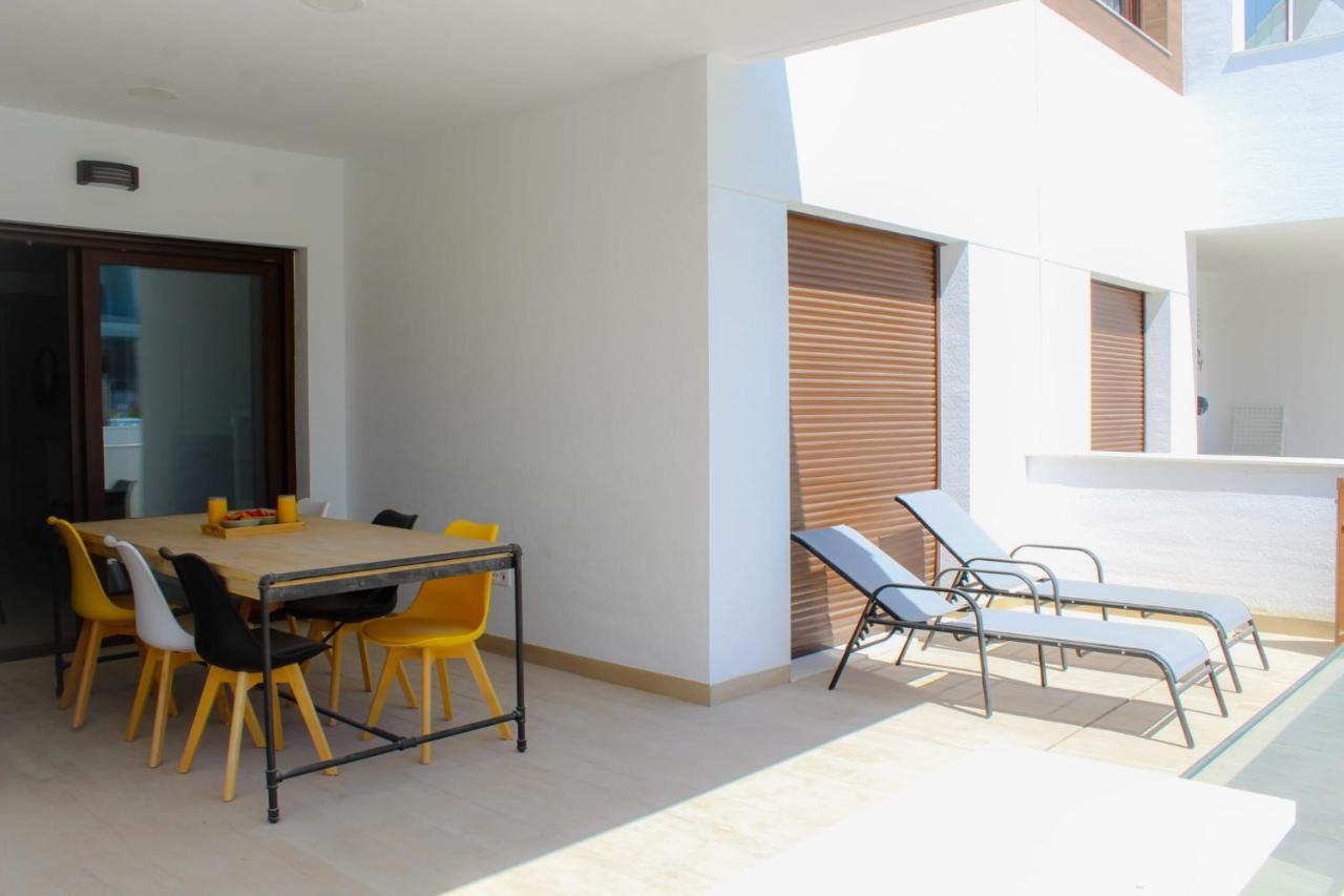Beautiful Condo In Laguna Beach Resort Overlooking Laguna Rosa In Torrevieja With 2 Bedrooms And 2 Bathrooms Zewnętrze zdjęcie