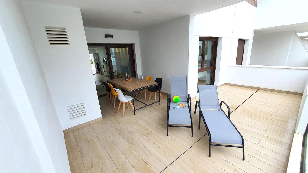 Beautiful Condo In Laguna Beach Resort Overlooking Laguna Rosa In Torrevieja With 2 Bedrooms And 2 Bathrooms Zewnętrze zdjęcie